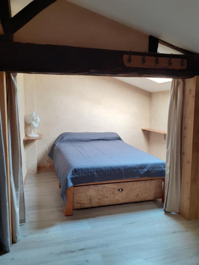 La Fenetre Villa Saint-Florent-des-Bois Exteriör bild